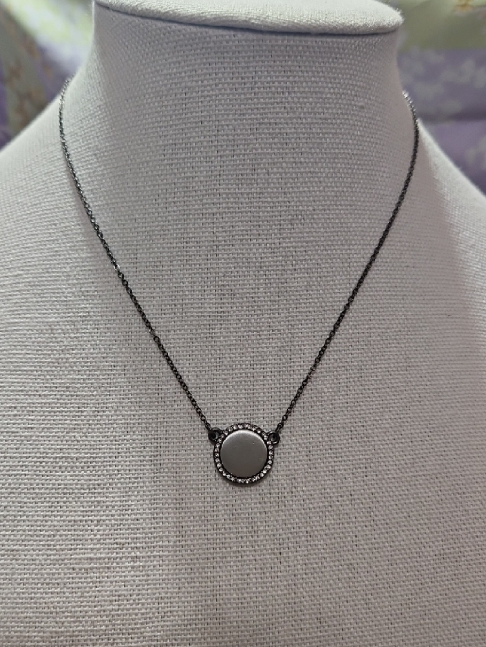 Minimalist Silver Pave Circle Pendant Necklace for Women